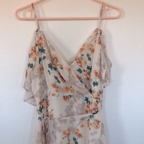 NWT Lulus Shadow Blooms Cream Floral Print Ruffled Maxi Dress - Picture 8 of 10